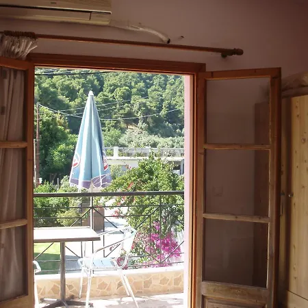 Skiathos Studios 4*