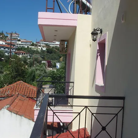 Skiathos Studios Lägenhetshotell *