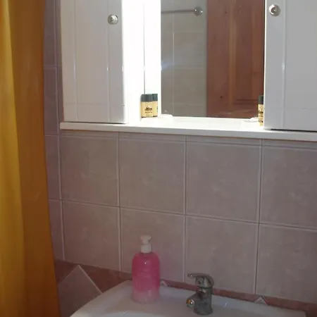 מלון דירות Skiathos Studios 3*